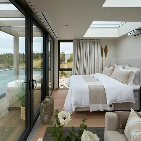 Apartament Hideaway Luxurious 15 M Above The Sea *