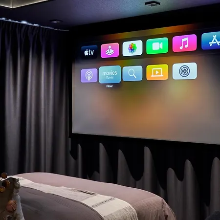 Apartment Hideaway Luxurious 15 M Above The Sea Herdla